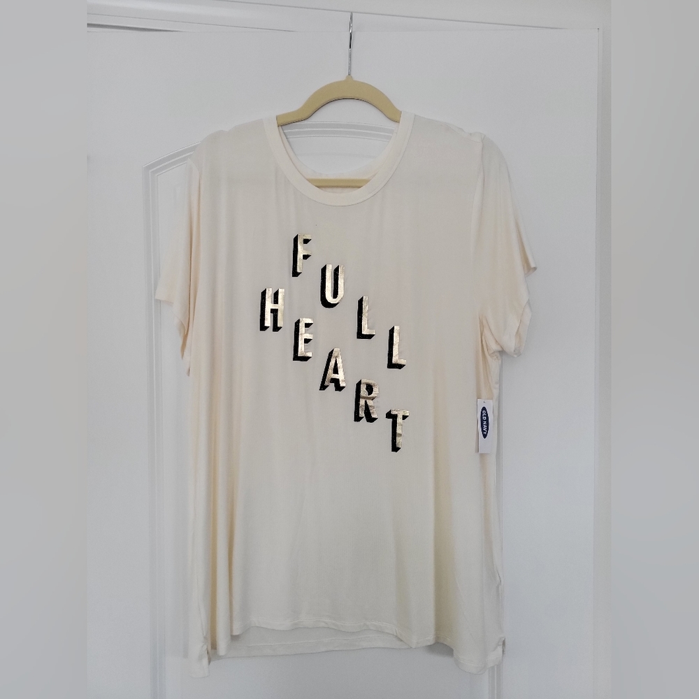 Old Navy XXL Full Heart shirt Women's Black and Gold NWT